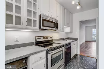 3265 Sutton Place NW, Washington, DC 20016 - Photo 8