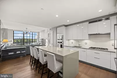 45 Sutton Square SW #503, Washington, DC 20024 - Photo 8