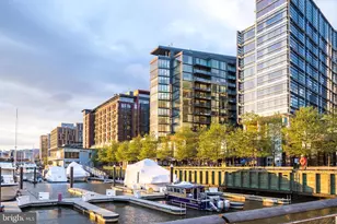 45 Sutton Square SW, Washington, DC 20024 - Photo 42