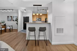 1111 25th St NW, Washington, DC 20037 - Photo 8