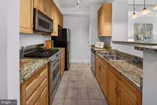 1111 25th St NW, Washington, DC 20037 - Photo 10