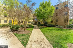 212 Oakwood St SE, Washington, DC 20032 - Photo 2