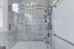 1932 35th St NW, Washington, DC 20007 - Photo 14