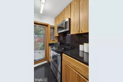 6 Terrace Court NE, Washington, DC 20002 - Photo 10