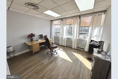 4626 Wisconsin Avenue NW #204, Washington, DC 20016 - Photo 4