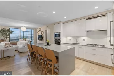 45 Sutton Square SW #403, Washington, DC 20024 - Photo 10