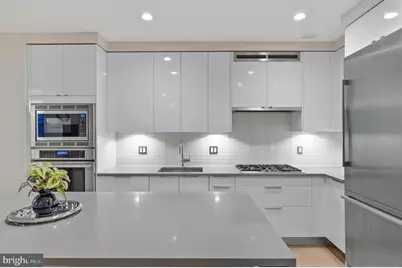 45 Sutton Square SW #403, Washington, DC 20024 - Photo 14