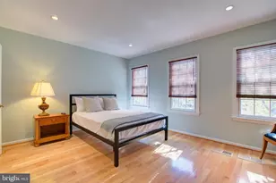 1953 Calvert St NW, Washington, DC 20009 - Photo 18