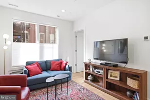 1775 Swann St NW, Washington, DC 20009 - Photo 2