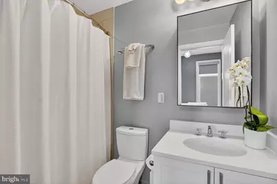 1305 D Street SE, Washington, DC 20003 - Photo 18