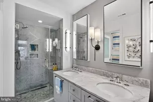 1305 D St SE, Washington, DC 20003 - Photo 16