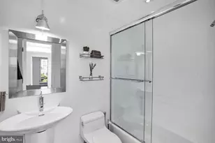 1630 19th St NW, Washington, DC 20009 - Photo 34