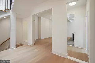 1329 Connecticut Ave NW, Washington, DC 20036 - Photo 6