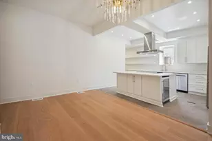 1329 Connecticut Ave NW, Washington, DC 20036 - Photo 10