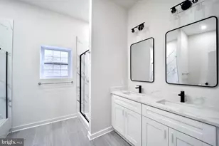 1329 Connecticut Ave NW, Washington, DC 20036 - Photo 26