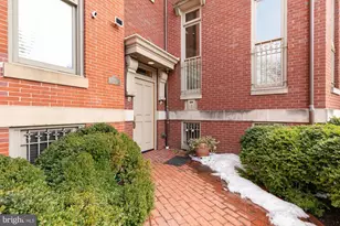 20 Logan Cir NW, Washington, DC 20005 - Photo 2