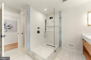 21 Overbeck Aly NE, Washington, DC 20002 - Photo 38