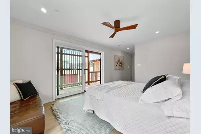 21 Overbeck Alley NE, Washington, DC 20002 - Photo 32