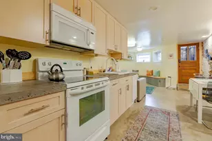 33 Q St NE, Washington, DC 20002 - Photo 22