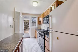 3627 Ingomar Pl NW, Washington, DC 20015 - Photo 14