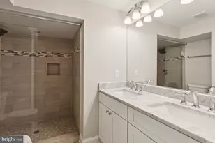 39 U St NE, Washington, DC 20002 - Photo 14