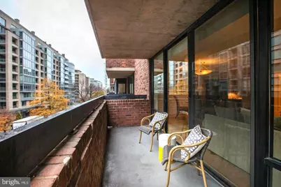 1140 23rd NW #406, Washington, DC 20037 - Photo 10