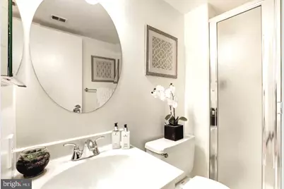 1140 23rd NW #406, Washington, DC 20037 - Photo 6