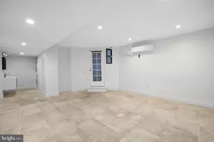 1828 California St NW, Washington, DC 20009 - Photo 12