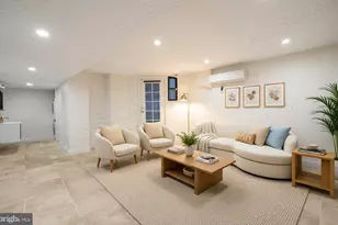 1828 California St NW, Washington, DC 20009 - Photo 2