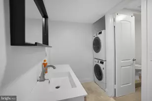 1828 California St NW, Washington, DC 20009 - Photo 16