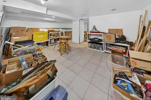 2122 1st St NW, Washington, DC 20001 - Photo 32