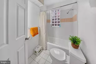 2122 1st St NW, Washington, DC 20001 - Photo 24