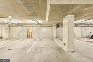 910 M St NW, Washington, DC 20001 - Photo 26