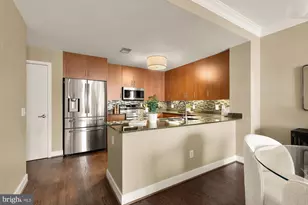 910 M St NW, Washington, DC 20001 - Photo 12