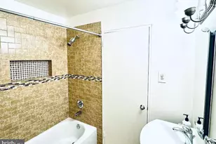 4114 Davis Pl NW, Washington, DC 20007 - Photo 8