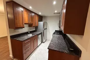 4114 Davis Pl NW, Washington, DC 20007 - Photo 2