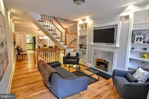 1029 30th St NW, Washington, DC 20007 - Photo 2