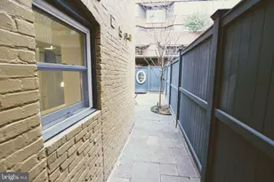 1029 30th St NW, Washington, DC 20007 - Photo 36