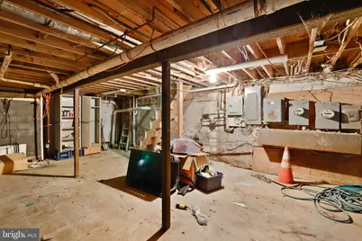 1364 E SE, Washington, DC 20003 - Photo 38