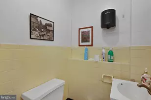 1364 E St SE, Washington, DC 20003 - Photo 34