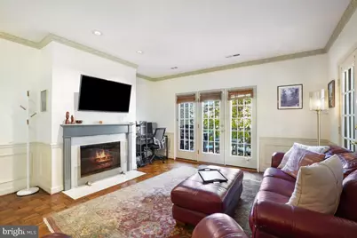 4607 Macarthur Boulevard NW #B, Washington, DC 20007 - Photo 8