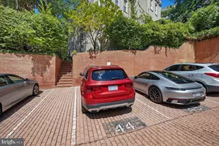 4607 MacArthur Blvd NW, Washington, DC 20007 - Photo 32