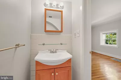 1317 4th Street SW, Washington, DC 20024 - Photo 28