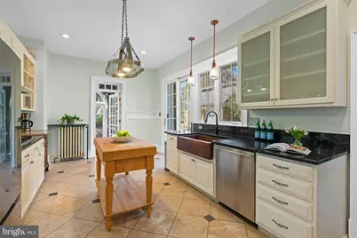 2325 Porter Street NW, Washington, DC 20008 - Photo 12