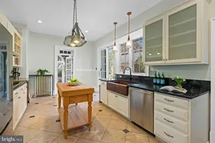 2325 Porter St NW, Washington, DC 20008 - Photo 12