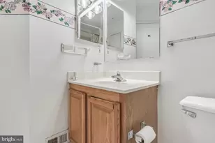 847 Hr Dr SE, Washington, DC 20032 - Photo 20