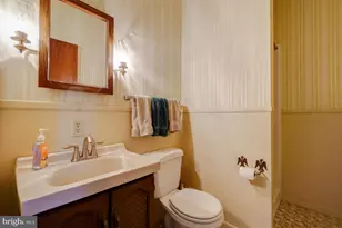 4946 Butterworth Pl NW, Washington, DC 20016 - Photo 20