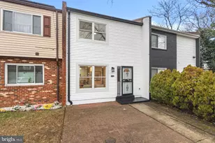 1266 Barnaby Terrace SE, Washington, DC 20032 - Photo 2