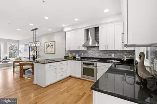 335 L St SE, Washington, DC 20003 - Photo 14