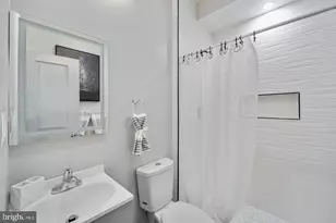 4227 Edson Pl NE, Washington, DC 20019 - Photo 8